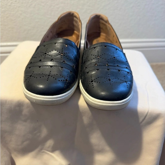 Cobb Hill Womens Bailee Size 5.5 Shoes Black Leather Slip On Comfort Fla… - Picture 5 of 6